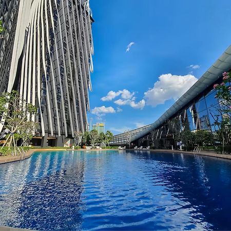 Appartamento Arte Mont Kiara Kuala Lumpur Esterno foto
