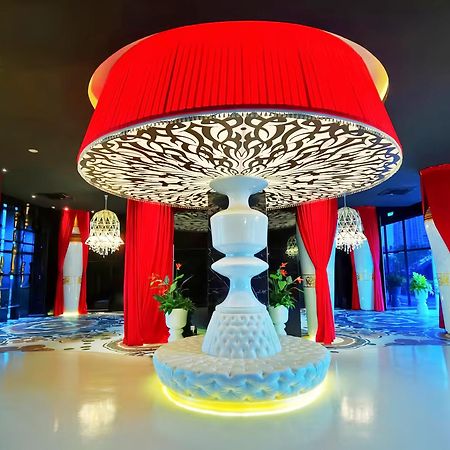 Appartamento Arte Mont Kiara Kuala Lumpur Esterno foto